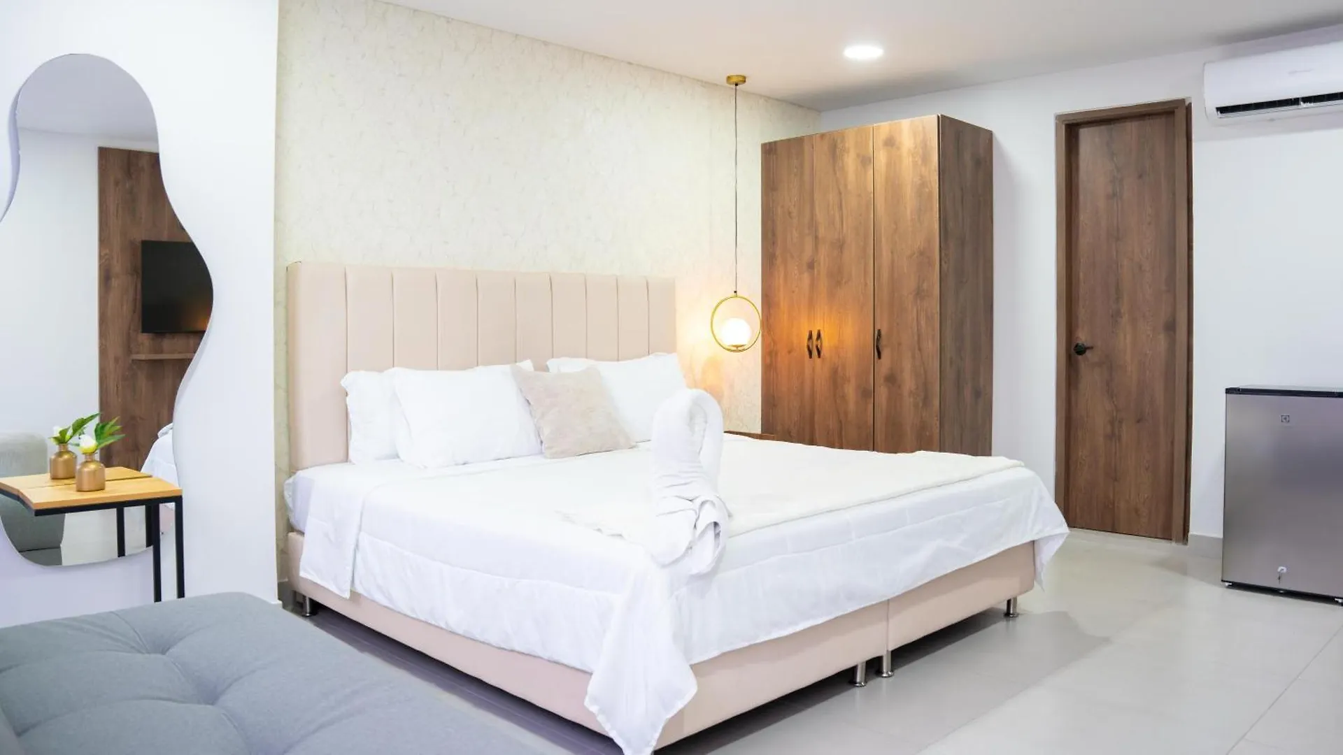 Apartasuite De Lujo Medellin 0*,  Colombia